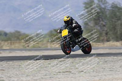 media/Dec-01-2025-Moto Forza (Mon) [[2daa91e15f]]/1-Advanced Group/Session 3 Turn 3 Exit Bump Pans/